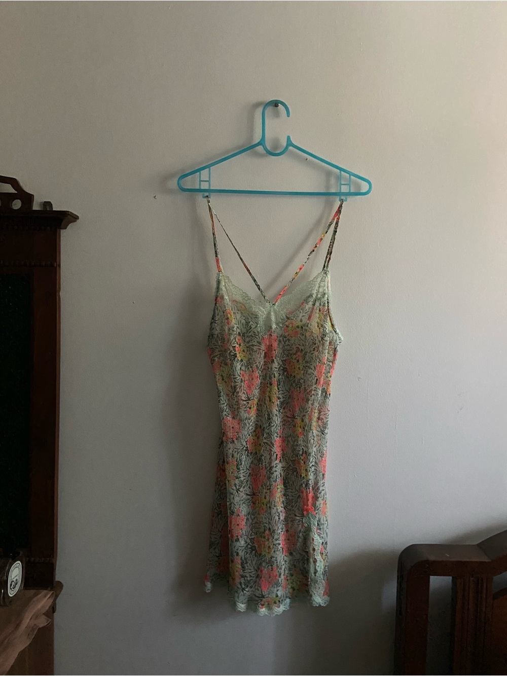 Victoria's Secret 🌹 Floral Lace Chemise with Coral Accents